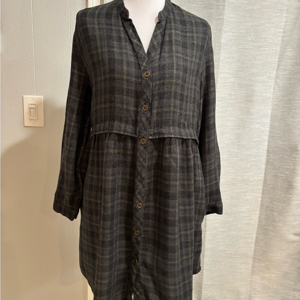 Zara Plaid Button-Front Tunic in Charcoal and Olive